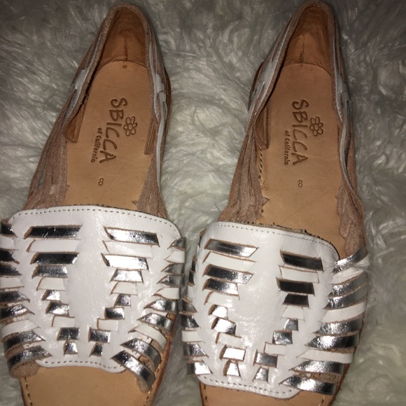 sbicca huarache sandals